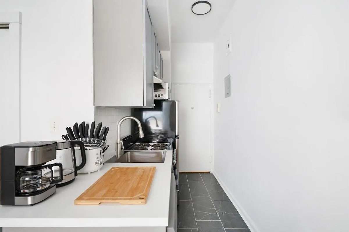 Apartment 74-3C New Studio In Prime Uws - Gym In Building New York