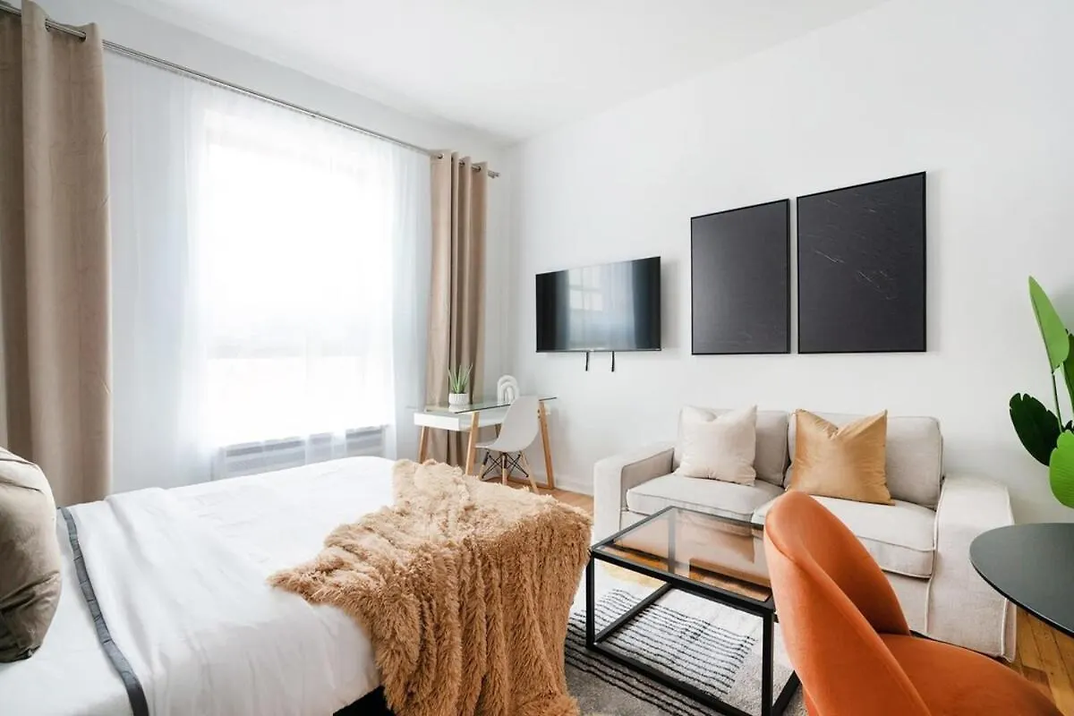 74-3C New Studio In Prime Uws - Gym In Building 뉴욕 아파트