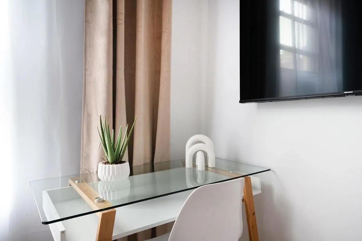 74-3C New Studio In Prime Uws - Gym In Building 뉴욕 아파트